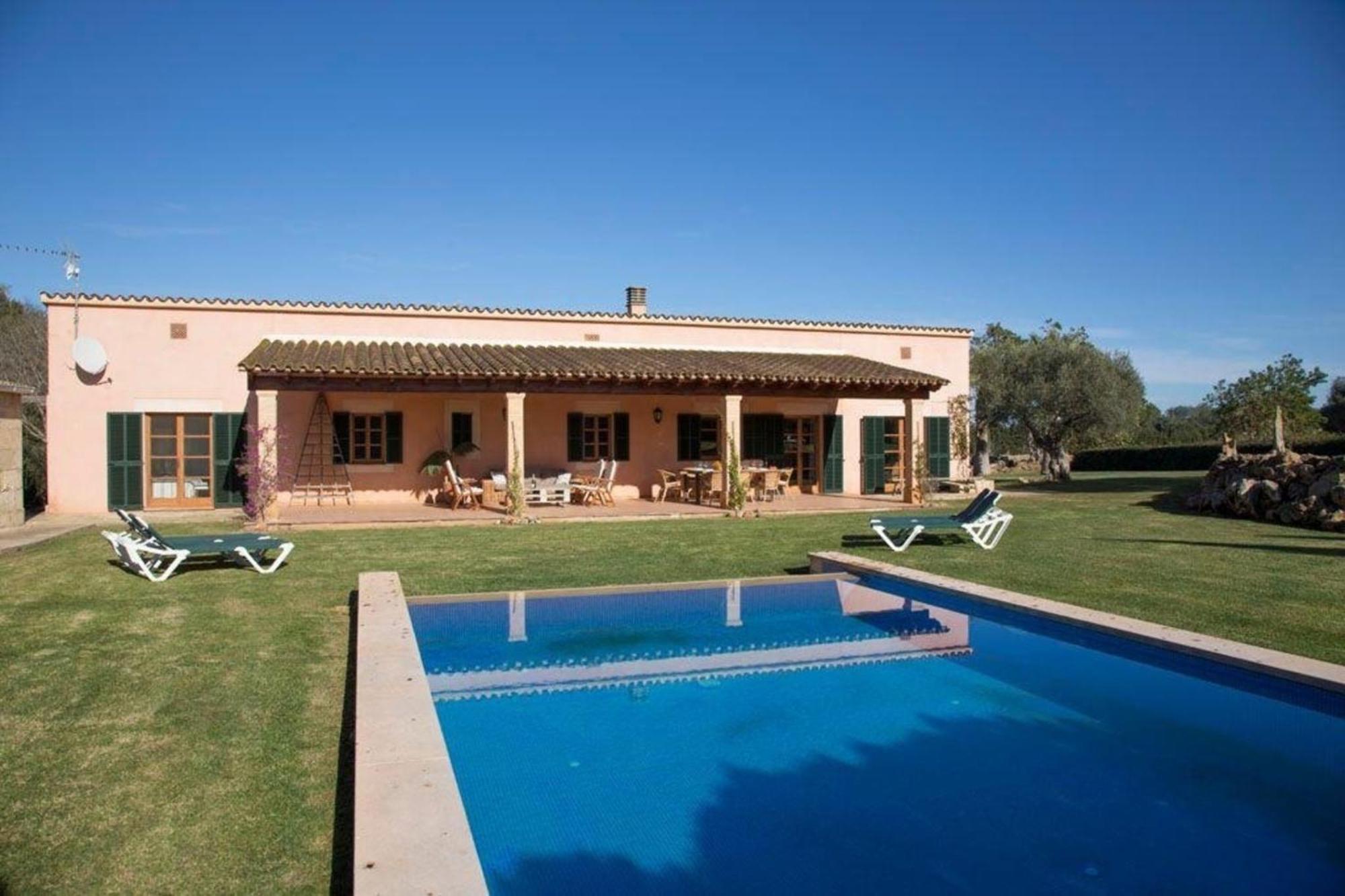Mit Privatpool Fuer 8 Personen Ca 160 Qm In Muro, Mallorca Nordkueste Von Mallorca *