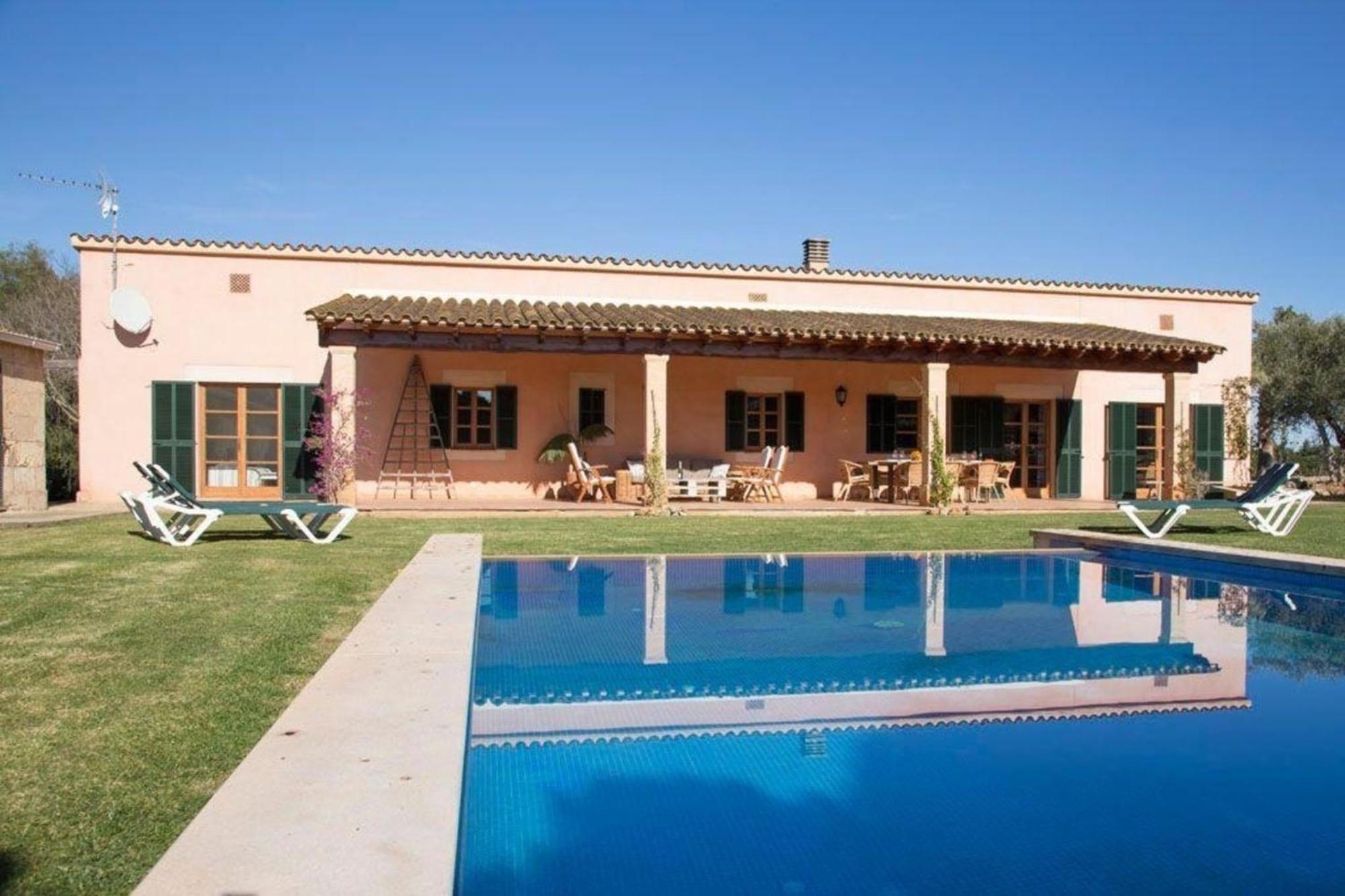 Mit Privatpool Fuer 8 Personen Ca 160 Qm In Muro, Mallorca Nordkueste Von Mallorca * Muro